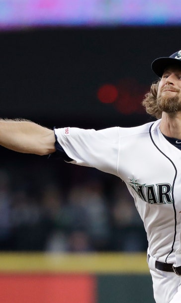 Cardinals rally for 5 in 9th to stun Mariners 5-2